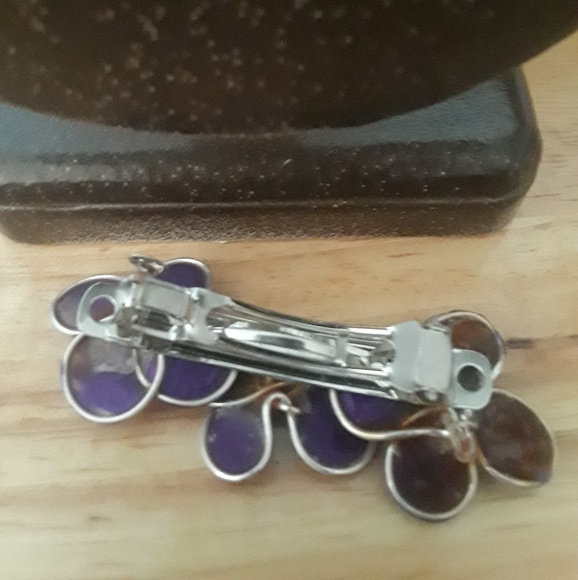 2 homemade hair bows in purple and white - Picture 2 of 4